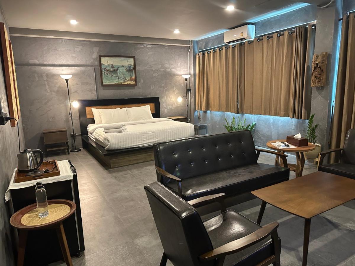 Premier Hostel Chiang Mai Ngoại thất bức ảnh