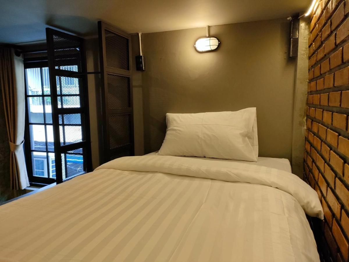 Premier Hostel Chiang Mai Ngoại thất bức ảnh